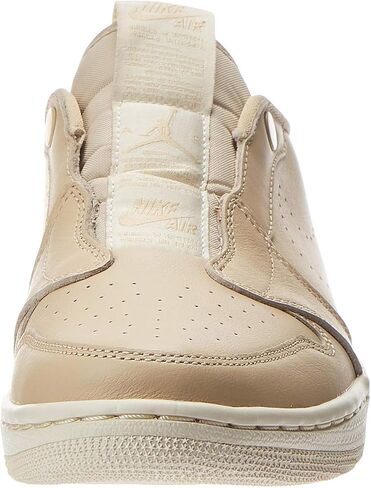 حذاء نسائي Air Jordan 1 Retro منخفض الانزلاق (AV3918-102، أبيض/أبيض-جيم أحمر-أسود) مقاس 8 in Saudi Arabia