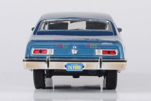 1974 لـ Ford Maverick 1:24 Scale Diecast Replica Model by Motormax Forgetten Classics Series 79042 73326 Yellow in Kuwait