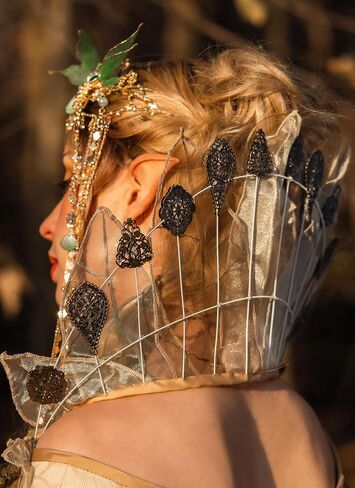 البساطة SS3160H5 MEASS 'Woodland fae fae fantasy costume pattern packet by raine emery ، design code s3160 ، الأحجام 6-8-10-12-14 in Saudi Arabia