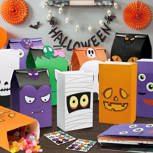 Riceduo 24 PCS Halloween Treat Accs - 8 تصميمات متنوعة خدعة هالوين أو علاج الحلوى الجيدة للأطفال - حقائب الورق الحرفية لحشو الأكياس ، لوازم الحفلات in Kuwait