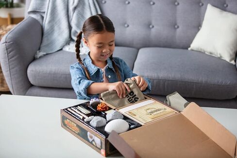 MindWare Dig It Up! Deluxe Dinosaur Excavation Kit - Ages 4+ Dino Dig Kit - Includes Excavation Tools to Dig Out 8 Treasures in Saudi Arabia