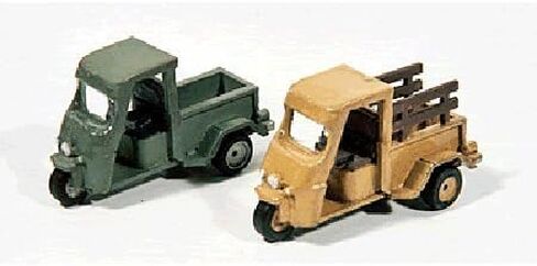 Cushman Trucsters (2) - JL Design Design HO Scale Model Train Association 924 in Saudi Arabia