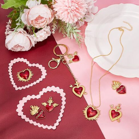 UniCraftale 20pcs 5 أنماط القلب سحر سبيكة المعلقات المينا الذهبية سحر القلب المقدس القلب الأحمر شوكة الأشواك السحر المينا الفاخرة لتصنيع المجوهر in Saudi Arabia