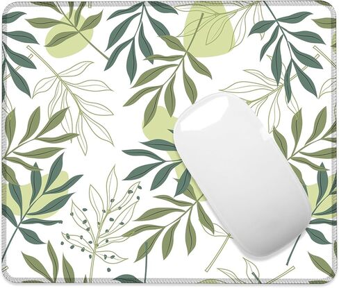 Sasquatch في الغابات ممسكًا بوساء الماوس المربع مربع ميدان مسيرة ميناء من الطبقات غير المنقولة ، وسادة المكتبي in Kuwait