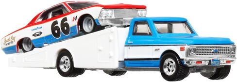 Team Transport: '66 Chevelle & '72 Chevy Ramp Truck - Hot Wheels Premium Scala 1/64 in Saudi Arabia