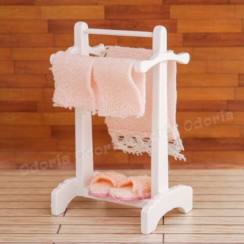 Odoria Dollhouse Towel Rack Miniature: 1/12 Scale Area Accent White Rug for Cute Bathroom - Mini Pink Standing Bath Towel Holder in Saudi Arabia