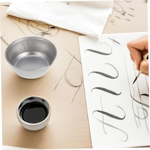 10pcs Round Watercolor Paint Mixing Palette Cups Spout for Model Painting Trays for Artists and Crafts in Saudi Arabia