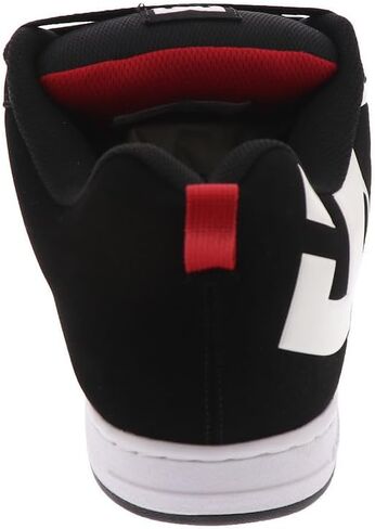 ملعب دي سي للرجال Graffik Xe in Kuwait