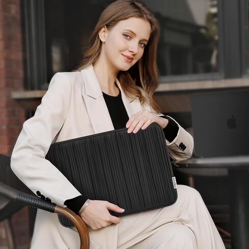 Mosiso 13-13.3 بوصة محمول ، كمبيوتر محمول ، كمبيوتر متوافق مع MacBook Air 13 13.6 M3 M1 M1/Pro 13/Pro 14 ، HP Dell Asus Lenovo ، خطوط فنية رأسية تحمل حقيبة علبة مع سحاب مفتوح بالكامل ، أسود in Saudi Arabia