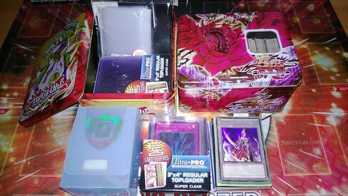 Lot of 100 Mint YuGiOh! SUPER Mega Cards Plus 4 Rares PLUS Holo Super/Ultra Rare Inserted! in Saudi Arabia