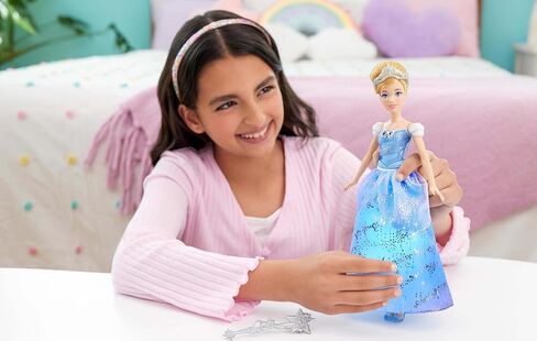 Mattel Disney Princess Cinderella Light Up Dress Fashion Doll with Sounds and Magic Wand Activation ، Ballgown Cinderella المستوحى من الفيلم in Kuwait