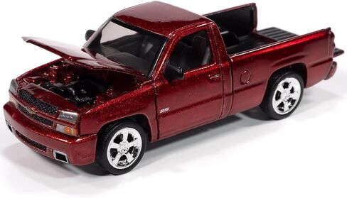 2005 SS Custom Pickup Truck Candy Apple Red Muscle Trucks Series 1/64 Diecast Model Car بواسطة Auto World 64502-AWSP190B in Kuwait