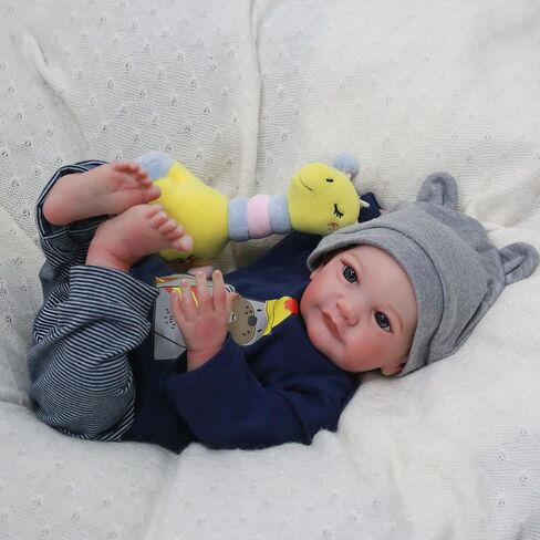 WOOROY Realistic Reborn Baby Dolls Boy - 19 Inch Lifelike Newborn Baby Dolls Handmade Real Life Baby Dolls Reborn Toddler with Soft Cloth Body Gift Toys for Kids Age 3 + in Kuwait