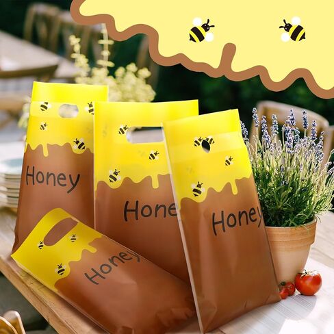 Leinuosen 100 Pcs Honey Bee Gift Bags Yellow Honey Bee Plastic Goodie Treat Bag Waterproof for Birthday Party Baby Shower Decoration Summer Gift Wrapping Party Favor Supplies in Saudi Arabia