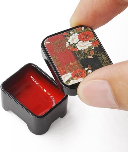 Odoria Dollhouse Bento Box Miniature: 1/12 Scale Japanese Lunch Container for Kitchen Dining Room - Mini Traditional Food Accessories Black and Red in Saudi Arabia