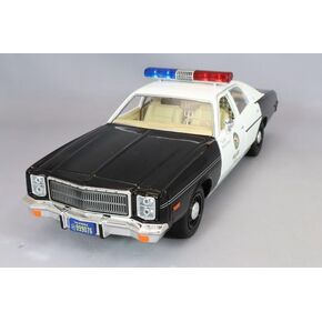 Greenlight 1977 Plymouth Fury Black and White Metropolitan Police the Terminator (1984) Movie Hollywood Series 1/24 Diecast Model Car in Saudi Arabia