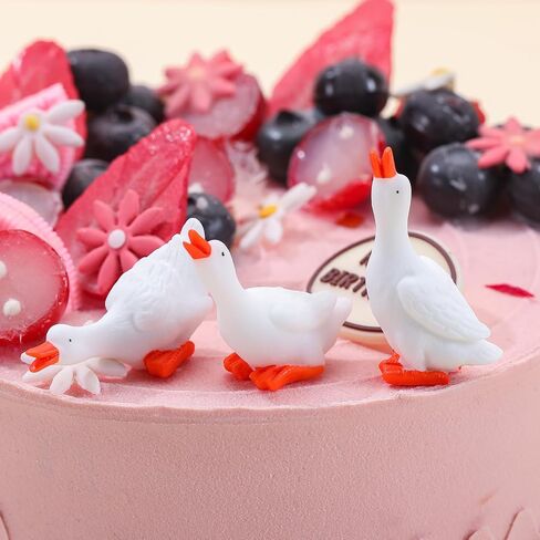 24 PCS MINI Silly Goose Sompurines Cupcake Topcake Topcake Miniature Resin in Kuwait