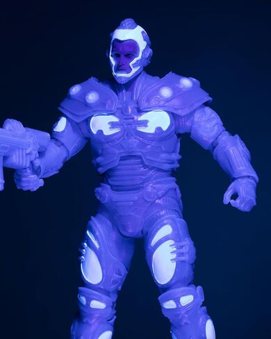 Batman & Robin DC Multiverse Action Figure Mr. Freeze (Black Light Edition) (Gold Label) 18 cm in Saudi Arabia