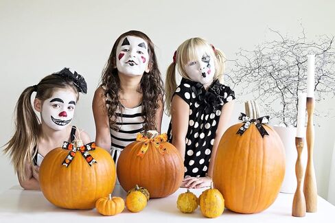 4 PCS Halloween Ribbons - شرائط الحرف الساتان ، 4/5 "عريض ، أسود وبرتقالي ، عنكبوت يقطن مطبوع in Saudi Arabia
