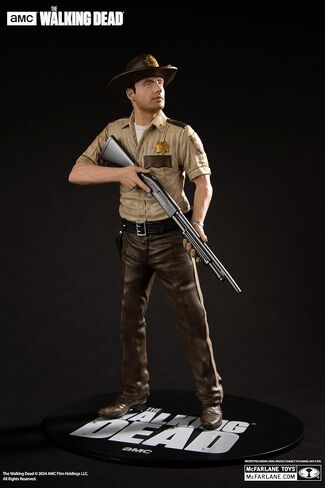 McFarlane Toys - The Walking Dead Rick Grimes 1:8 Scale Posed Figure in Saudi Arabia
