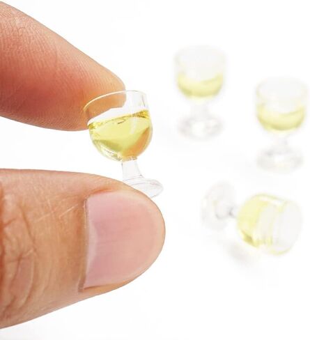 Odoria 1/12 Miniature Wine Glasses 4Pcs Dollhouse Decoration Accessories, Red Wine in Saudi Arabia