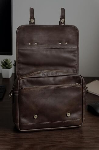 حقيبة كمبيوتر محمول من DarkRabbit Vintage Leather 15 بوصة للرجال والنساء in Saudi Arabia
