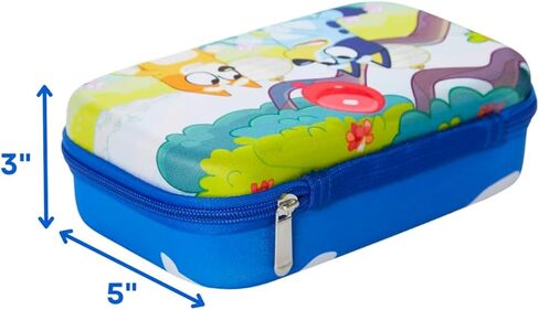 مجموعة Bluey Pencil Box - حزمة اللوازم المدرسية مع علبة قلم رصاص ذات طابع ، وأقلام هلام ، وملصقات ، وأكثر | مجموعة القرطاسية الأزرق للفتيات in Kuwait