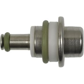 Standard Motor Products PR450 Fuel Injection Pressure Regulator