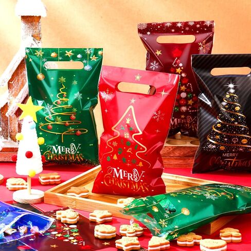 Hotop 150 PCS عيد الميلاد أكياس عيد الميلاد شجرة جيدة الأكياس الكميات من البلاستيك الحلوى معالجة أكياس الوجبات الخفيفة مع مقابض لملفات تعريف الارتباط العطلة جودي هدية عيد ميلاد سعيد لحفلات عيد الميلاد اللوازم ، 6 أنماط in Saudi Arabia