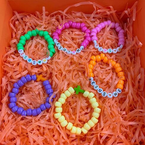 Juthfer 60 يضع يسوع يحبني سوار DIY أكياس إيمان مستوحى من حبات السوار الديني الحرفي لهدايا آية الكتاب المقدس الروحية (يسوع يحبني ، أبيض ملون) in Kuwait