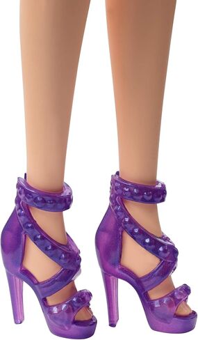 Barbie GBK92 Doll ، امرأة سمراء Auburn Curly Light ترتدي فستان أزهار أحمر وأرجواني in Saudi Arabia
