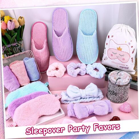 36 PCS Girls Sleepover Party Supply Slumber Spa Party Supplies 3 Color مع الأكياس ، وأقنعة العيون ، وحبال الشعر ، وعصابات الرأس ، ومسح الوجه ، والنعال لألعاب أعياد الميلاد ، والتجمعات العائلية in Kuwait