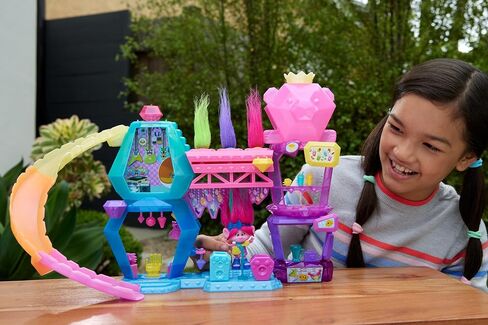Mattel France Club de Cristal Trolls Set in Saudi Arabia