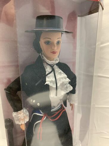 Chilean Barbie Dolls of World in Saudi Arabia