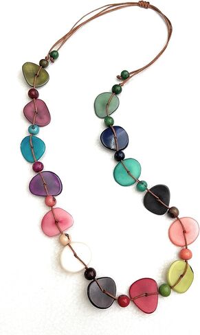 قلادة واقراط تاغوا متعددة الالوان، قلادة شريحة جوز تاغوا، قلادة عاجية نباتية. مجوهرات تاغوا مصنوعة يدويا in Kuwait