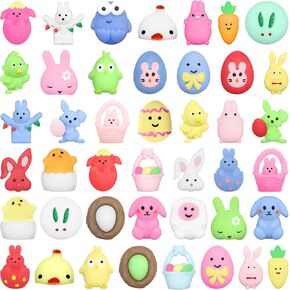 50 قطعة من ألعاب موتشي الإسفنجية لعيد الميلاد، ألعاب إسفنجية لتخفيف التوتر هدايا حفلات الكريسماس، هدية صغيرة لطيفة لعيد الميلاد للأطفال والكبار in Kuwait