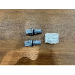 Front Side Marker Lamp, Parking Light Bulb Socket Holder for Nissan Juke Leaf Versa Note Replace OE 26240AG000 2PCS with 2 Light Bulb in Kuwait