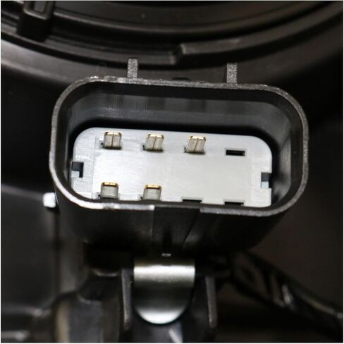 لـ Chevy for Silverado 1500 2015 1PCS Headlight Live Housing w/blbs GM2503395 in Kuwait