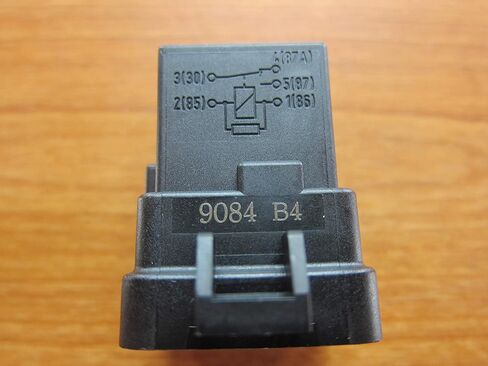 Chrysler Dodge Jeep Ram Radiator Rafiator Relay New Mopar OEM in Saudi Arabia