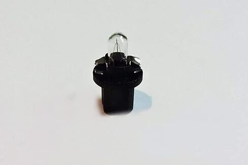 Discovery 1 89-98 Holder Assy and Bulb Clock BAU5311L New in Saudi Arabia