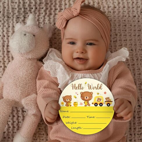 لافتة إعلان الطفل للأولاد والبنات حديثي الولادة، لافتة Hello World لحديثي الولادة، ديكور حائط الحضانة، علامة اسم الطفل، لوحة دائرية من خشب البتولا باللون الوردي اللطيف مقاس 6 بوصات in Kuwait