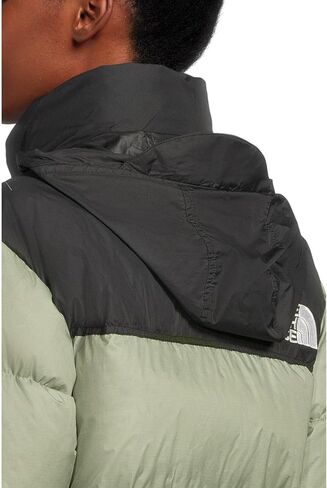 The North Face Women 1996 Retro Nuptse Jacket in Saudi Arabia