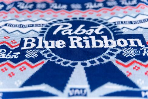 Mad Engine Pabst Fair Isle Beer Adult Esisex Holiday Accy Christmas Sweater in Kuwait
