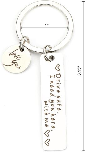 Drive Safe Keychain ، محفور "Drive Safe أحتاجك هنا معي ، أحبك" ، هدية Boyfriend Keychain له in Saudi Arabia