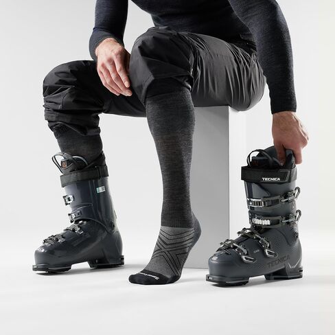 Smartwool Ski Zero Cushion Extret Over the Calf Socks للرجال والنساء in Saudi Arabia