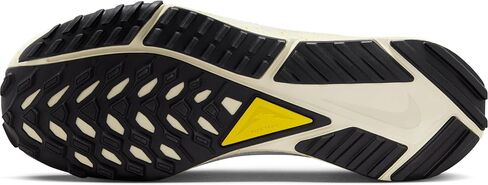 حذاء نايكي React Pegasus Trail 4 Gore-TEX للرجال مقاوم للماء، مقاس 12 in Saudi Arabia