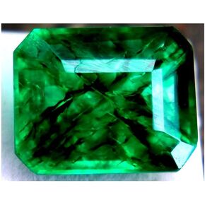 غير مريح وغير معالج بحجم 25CT كبير الحجم الطبيعي الزمرد الحجر الزمرد مقطوع الأوجه السائبة معتمد in Saudi Arabia