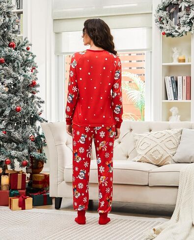 عائلة باو باترول مطابقة بيجامات عيد الميلاد للعطلات الأم و ME CARON PRINT PJS مريحة للأطفال والكبار in Saudi Arabia