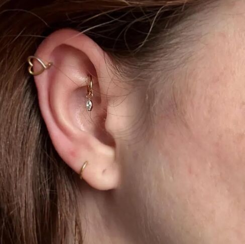 16G 18G Titanium Dangle Huggie Hoop ، Rook Piercing Jewelry Cartilage Conch Helix Hoop Essring in Kuwait