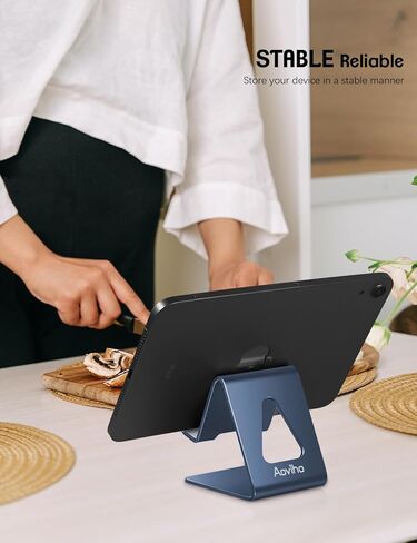 Cell Phone Stand for Desk, Desktop Phone Holder, Aluminum Mobile Phone Stand for iPhone 15 14 13 12 pro Mini 11 X Xr Xs max 8 7 6 6s Plus Samsung Galaxy S21 Ultra All Smart Phones (Black) in Kuwait